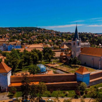 59RezlRum6djS1ElAoq6IYRRkCVRi06s6kMkTWI3 - About Targu Mures