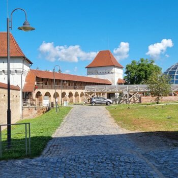 64db72f94aa98 - About Targu Mures