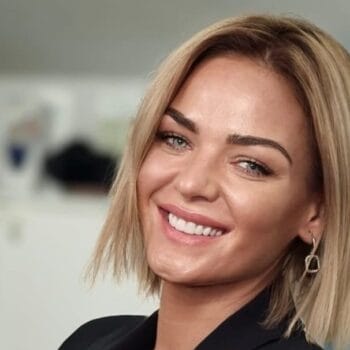 image0 002 e1768418160238 - Speakers